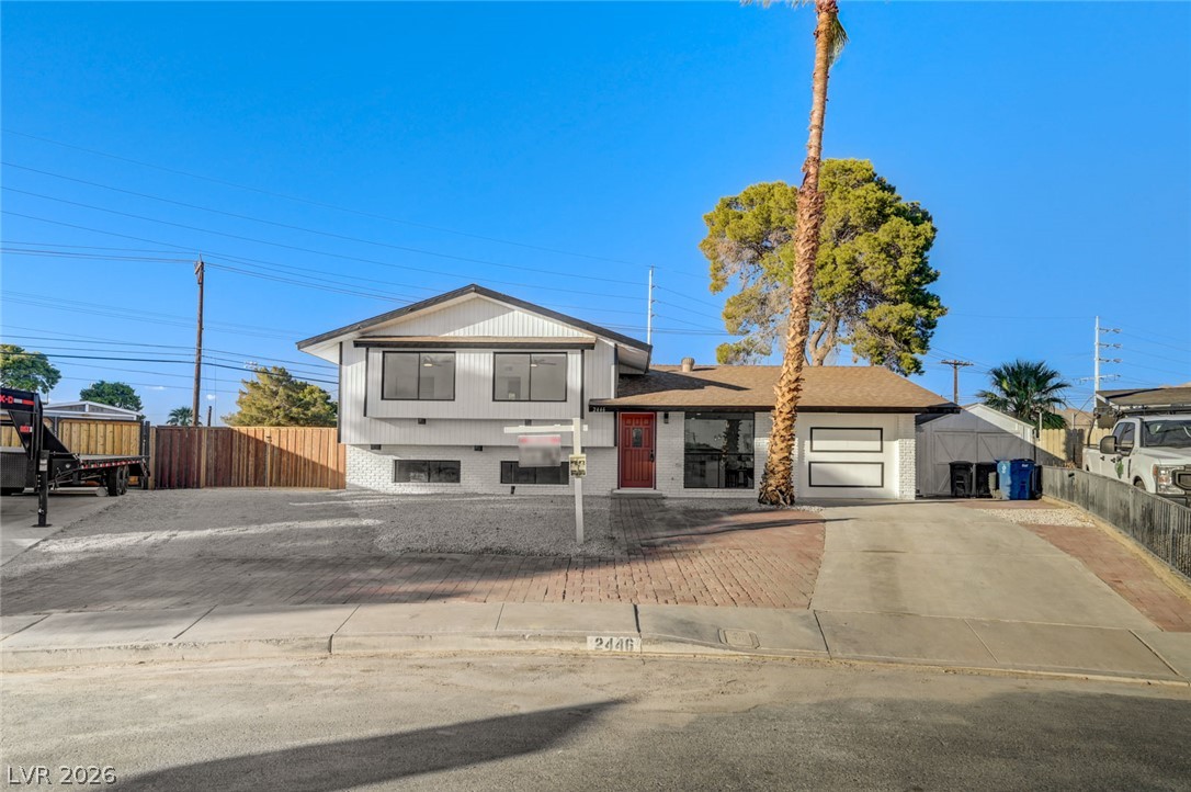 2446 Tournament Street Property Photo 4