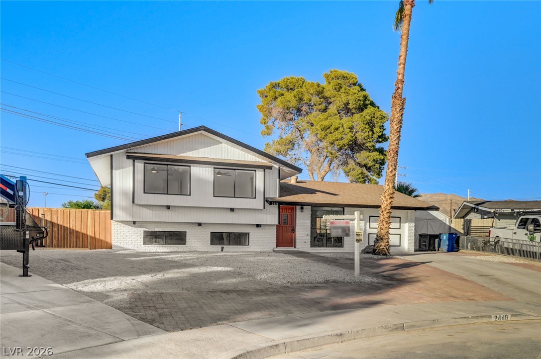 2446 Tournament Street Property Photo 5