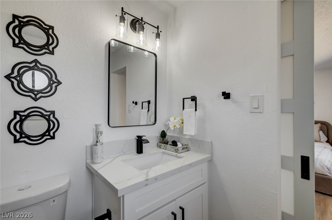 2446 Tournament Street Property Photo 34