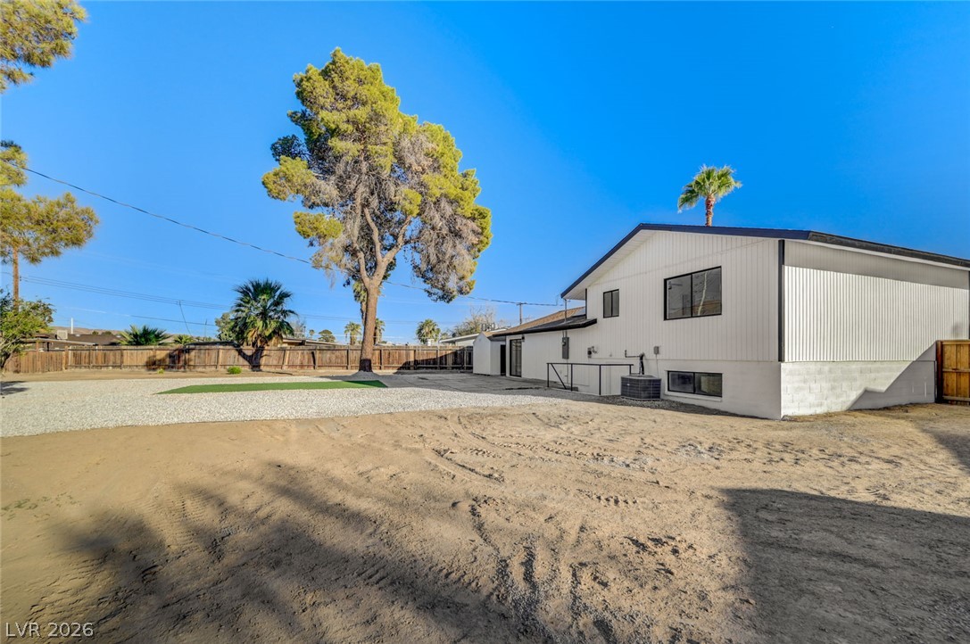 2446 Tournament Street Property Photo 47