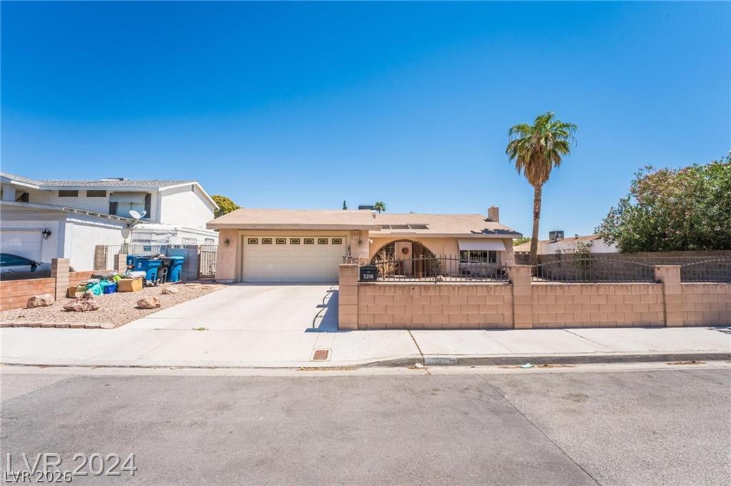 5206 Brentmead Drive Property Photo 2