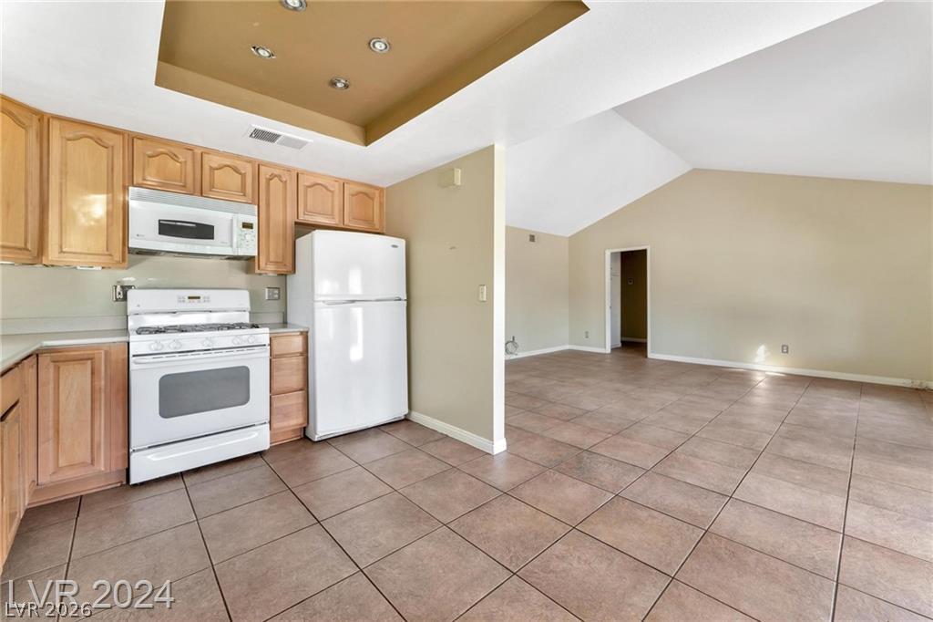 5206 Brentmead Drive Property Photo 6
