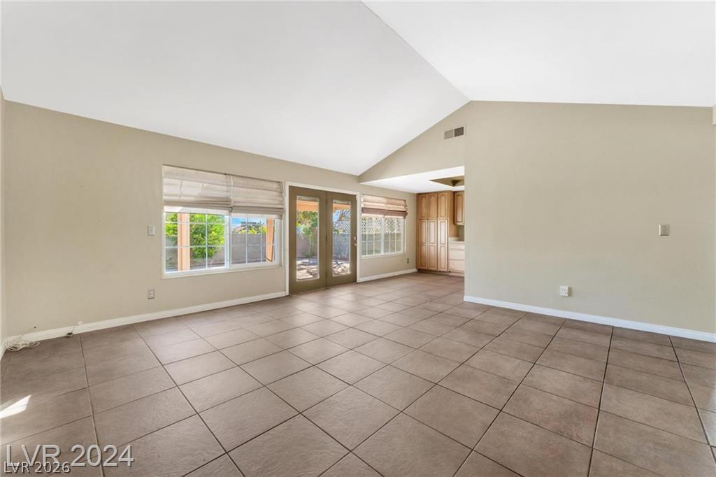 5206 Brentmead Drive Property Photo 8