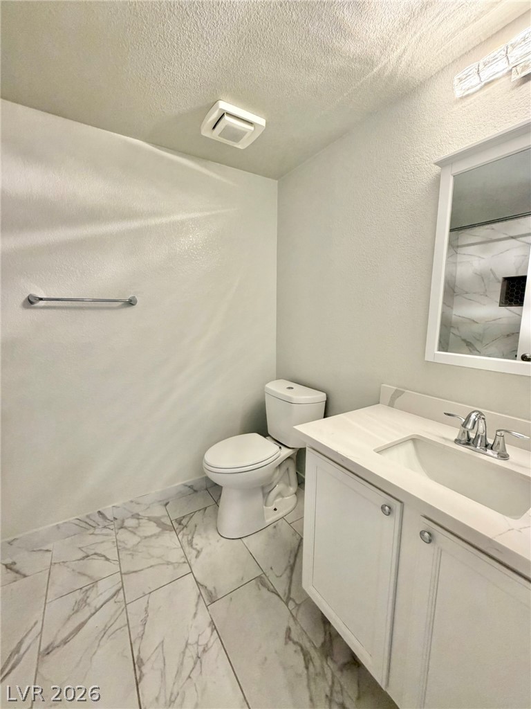 2000 Jasper Bluff Street 203 Property Photo 9