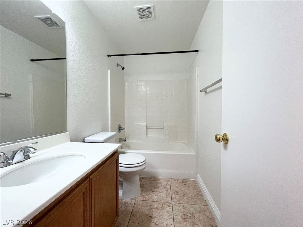 5717 West Dewey Drive Property Photo 17