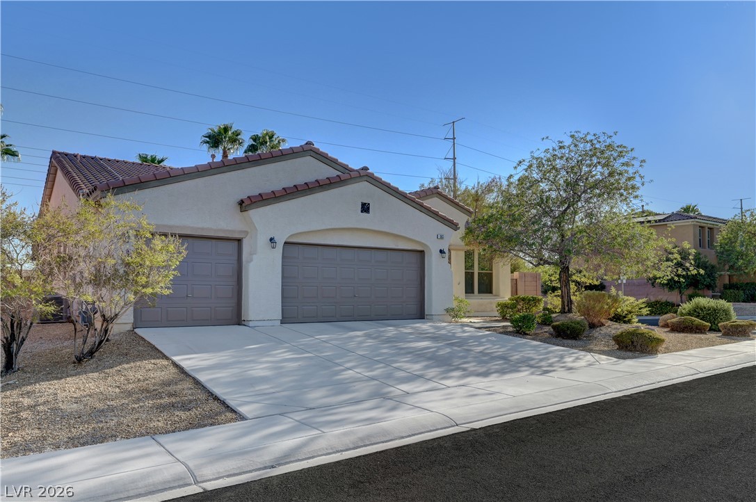 1863 Gentle Dawn Avenue Property Photo 1