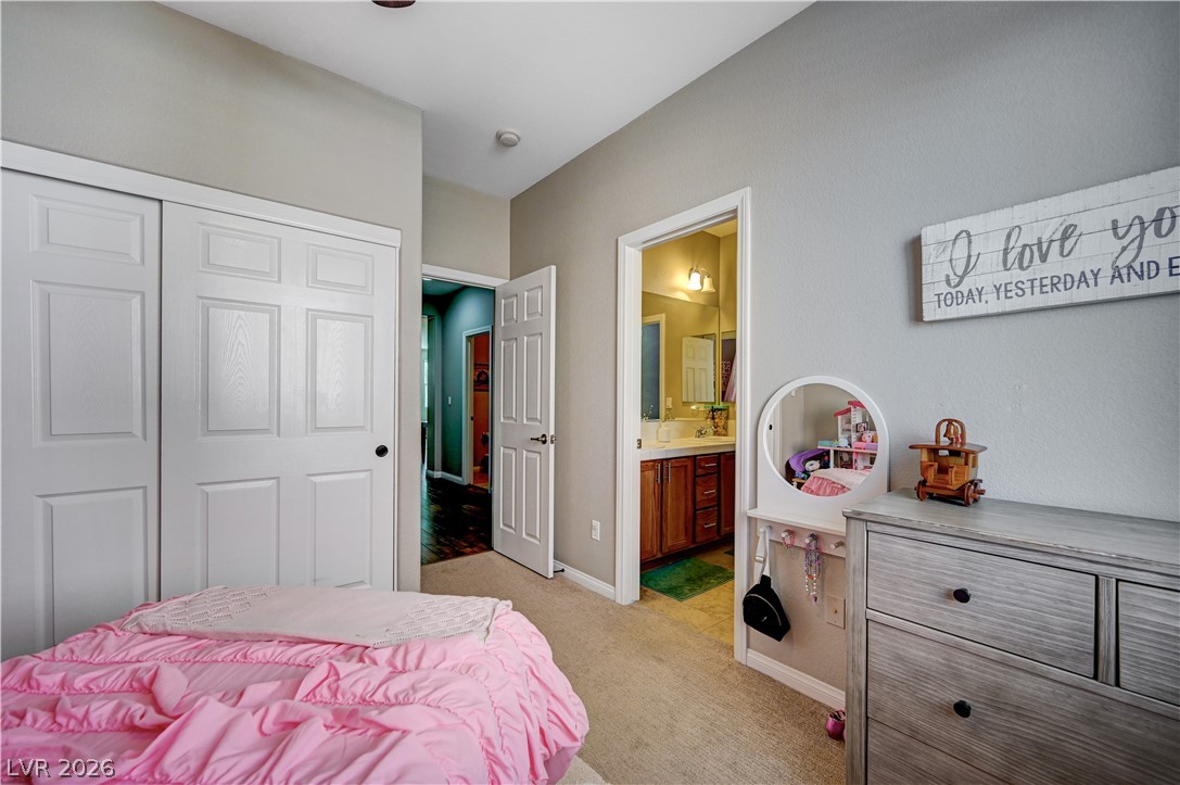 1863 Gentle Dawn Avenue Property Photo 32