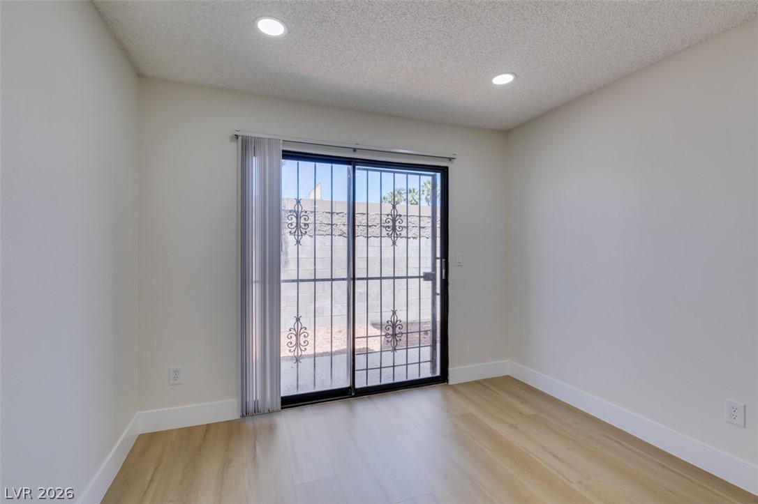 1219 Mews Lane Property Photo 10