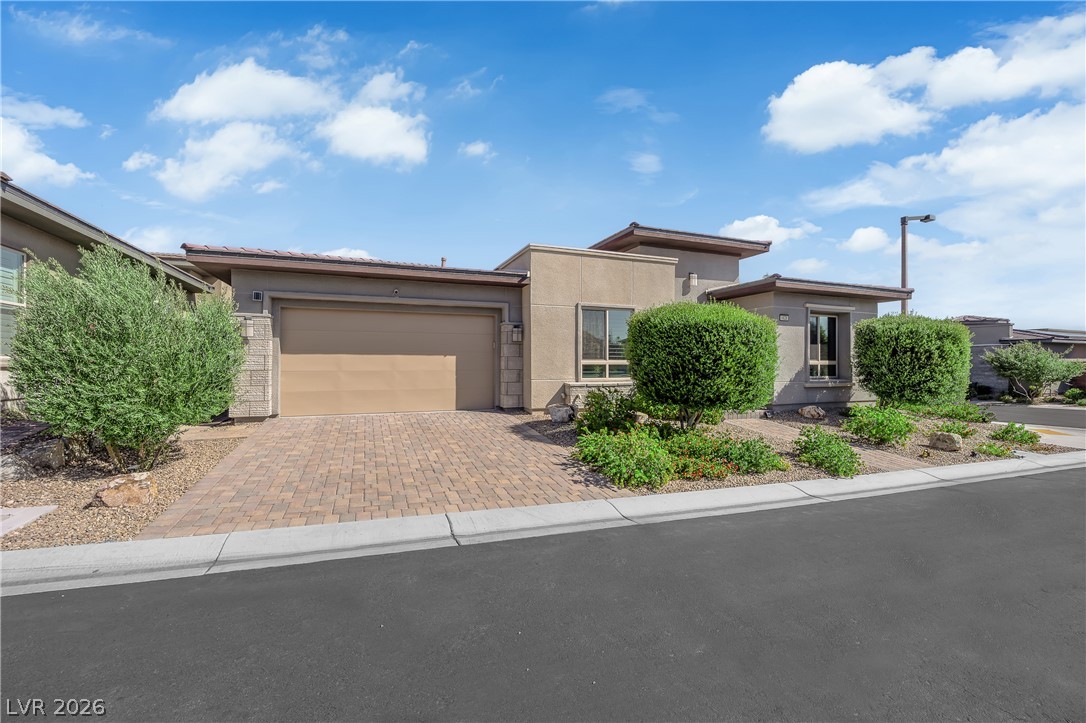 9828 Iron Sky Court Property Photo 7