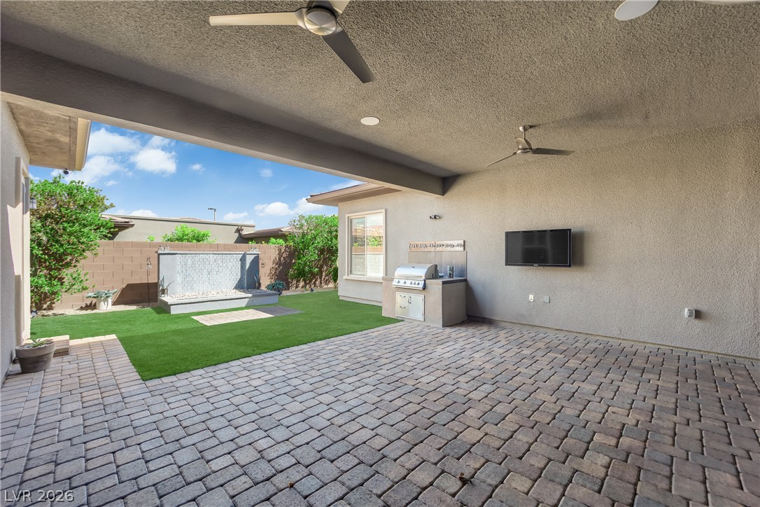 9828 Iron Sky Court Property Photo 32