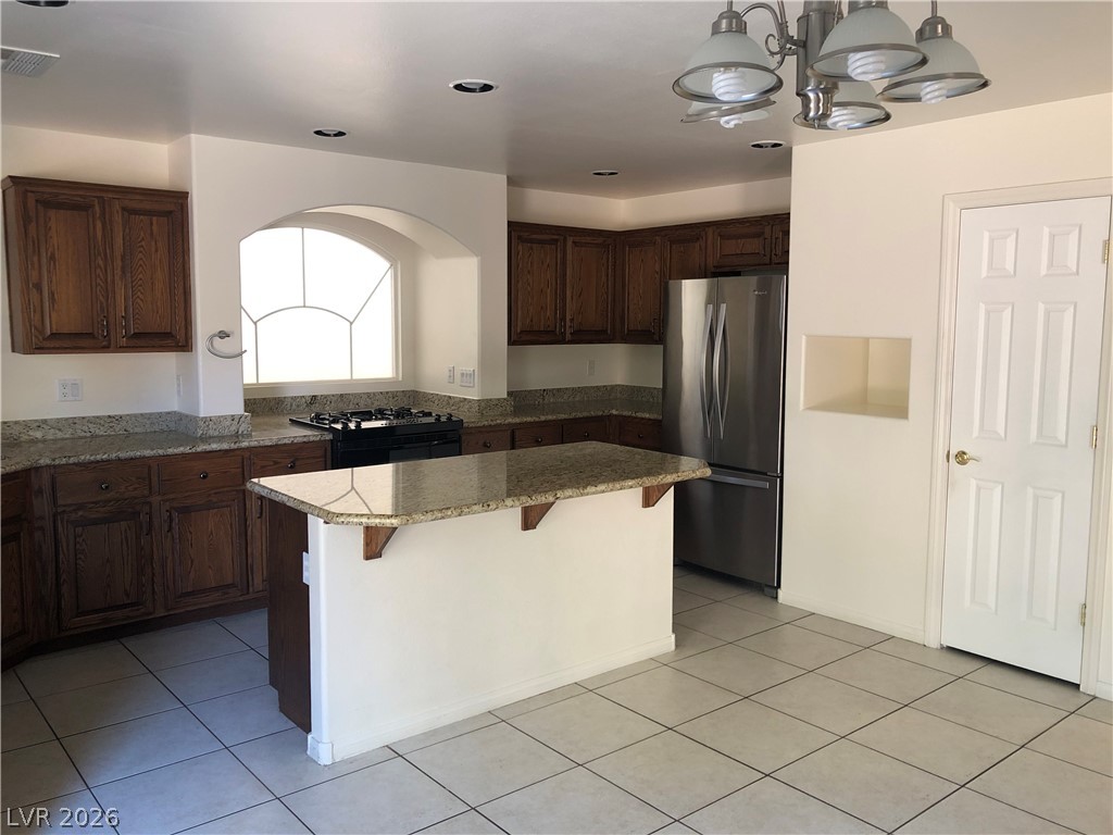 10990 Calcedonian Street Property Photo 6