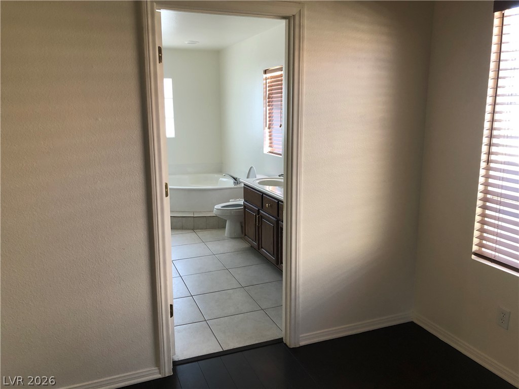 10990 Calcedonian Street Property Photo 11