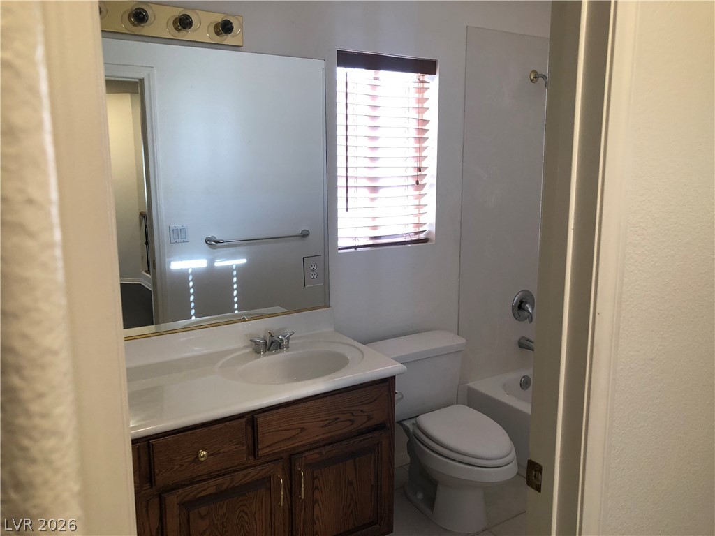 10990 Calcedonian Street Property Photo 17