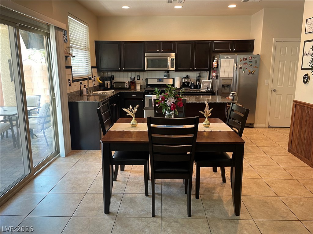 7068 Ipe Wood Road Property Photo 11