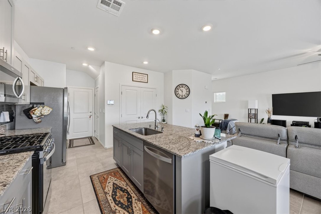 392 Larksong Avenue Property Photo 19