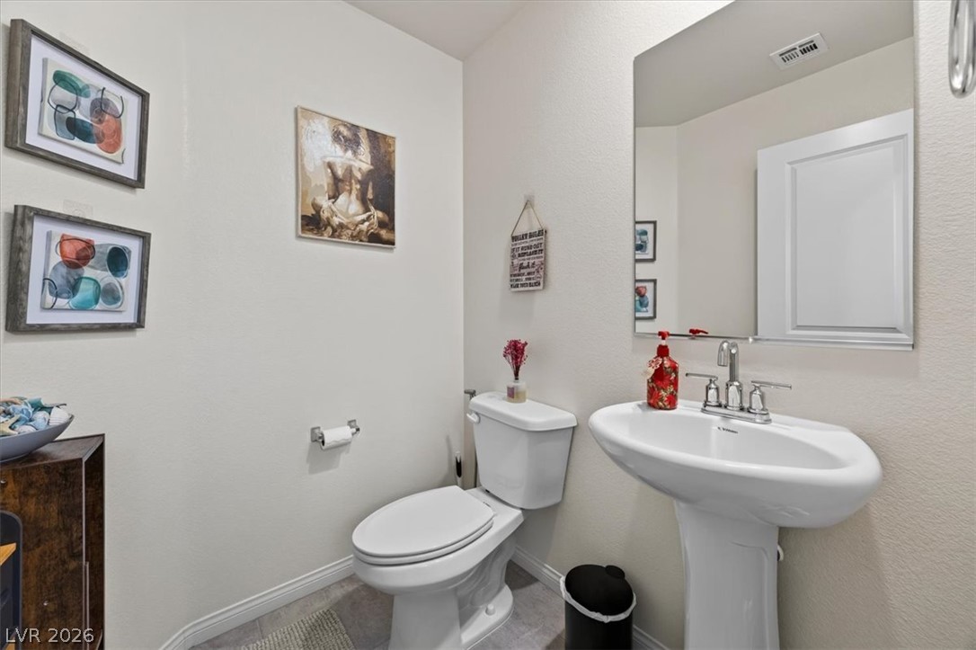392 Larksong Avenue Property Photo 25