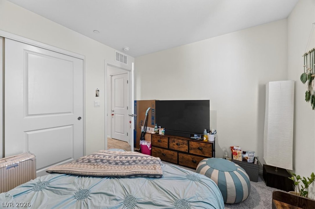 392 Larksong Avenue Property Photo 33