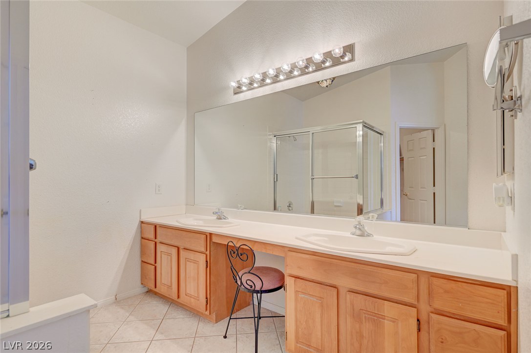 8849 Bridgeport Bay Avenue Property Photo 13