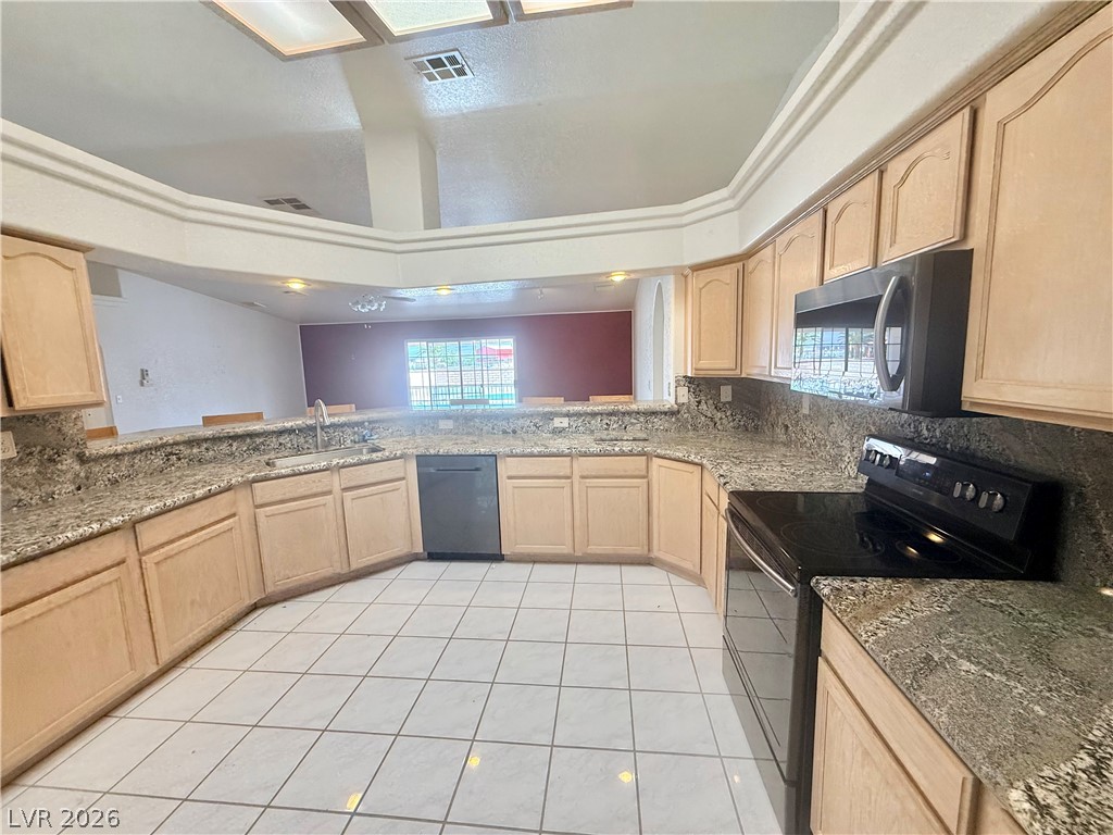 3241 South Rodeo Avenue Property Photo 24
