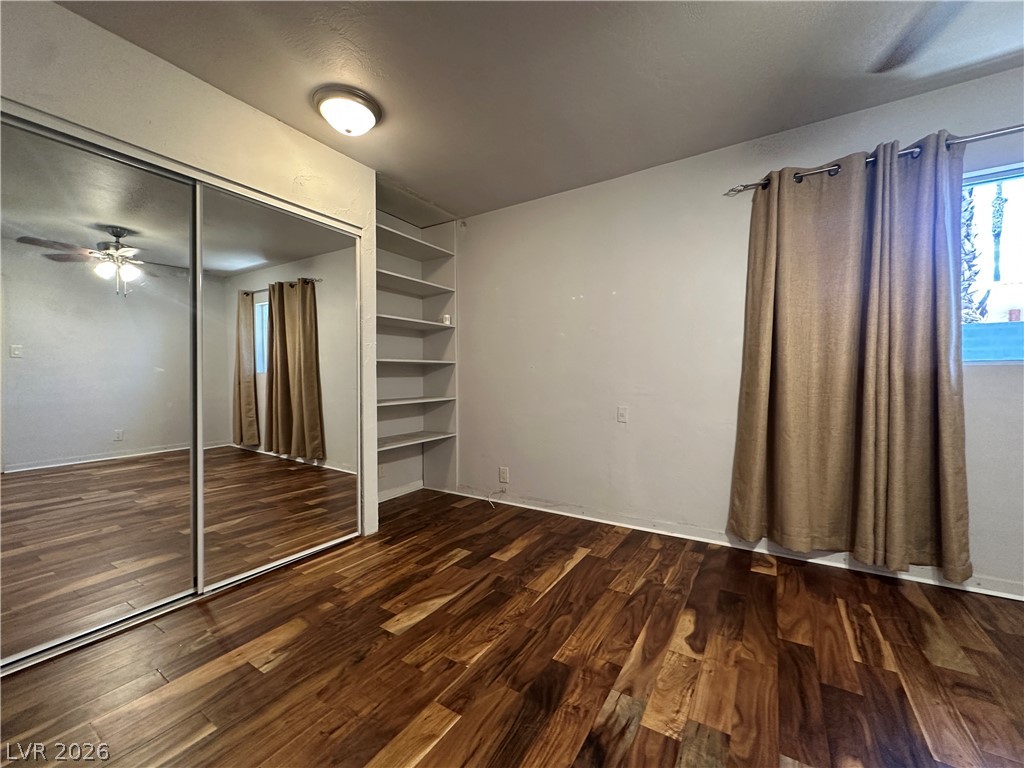 1503 5th Place Property Photo 4