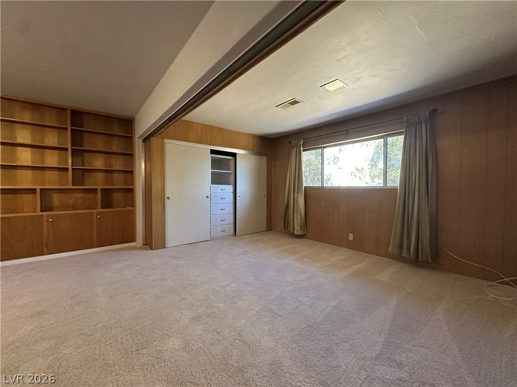 1503 5th Place Property Photo 11