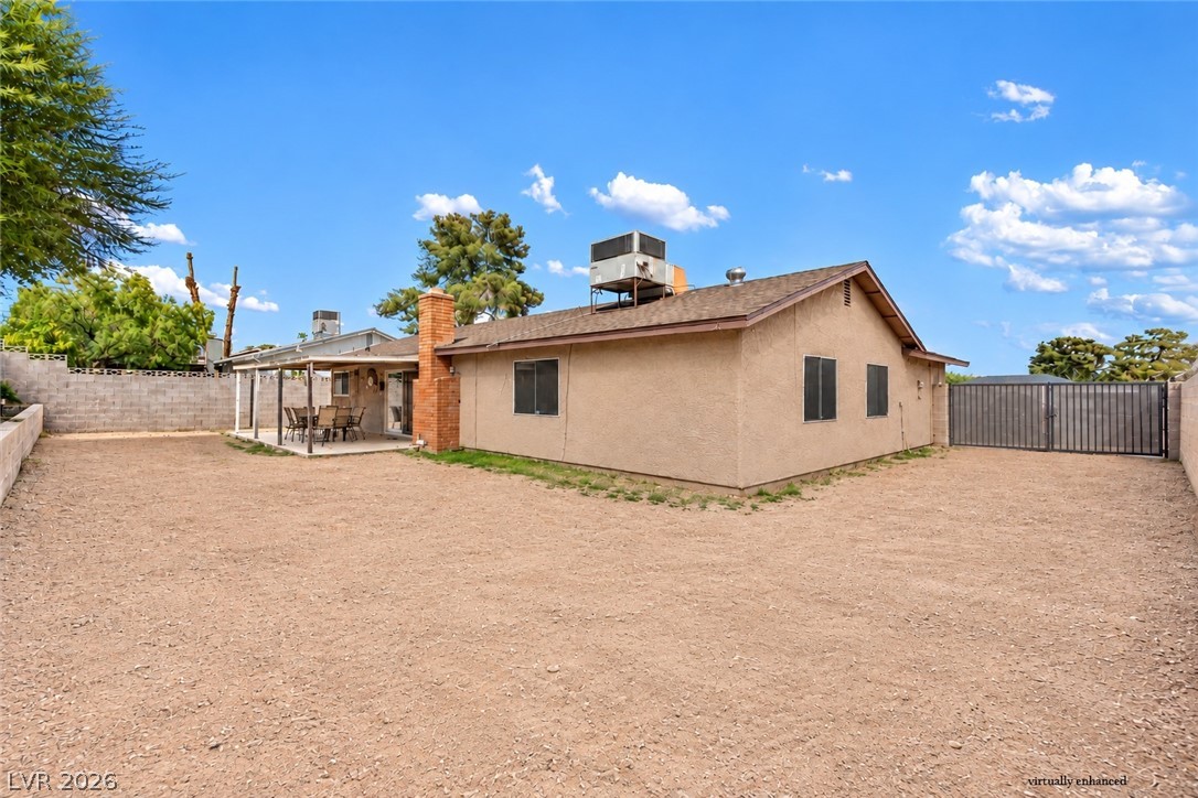 5389 West Braewood Avenue Property Photo 30