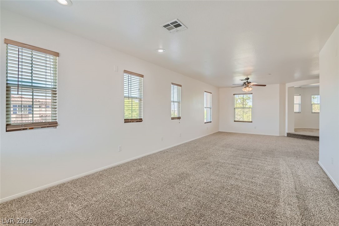 9353 Thunder Basin Avenue Property Photo 23