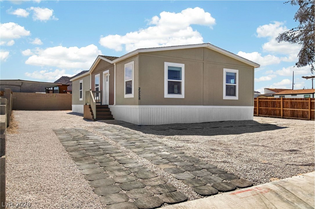 2258 Toiyabe Street Property Photo 1