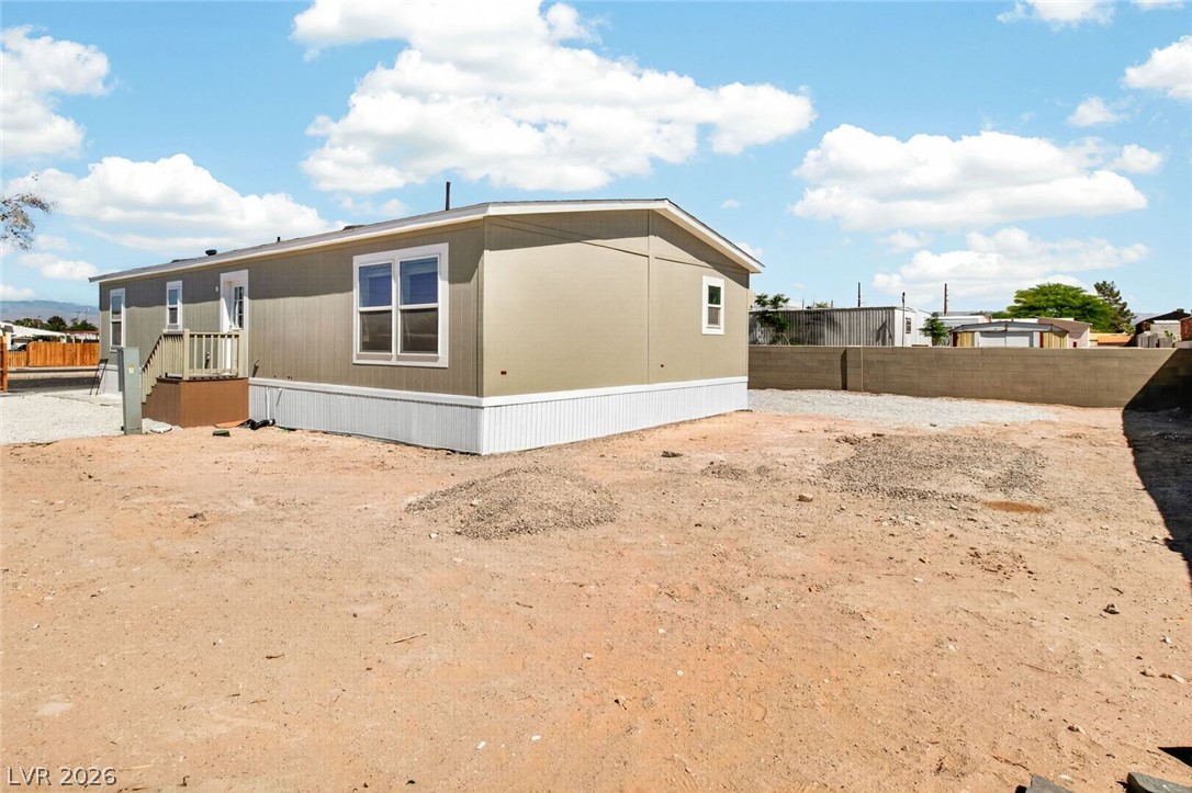 2258 Toiyabe Street Property Photo 18