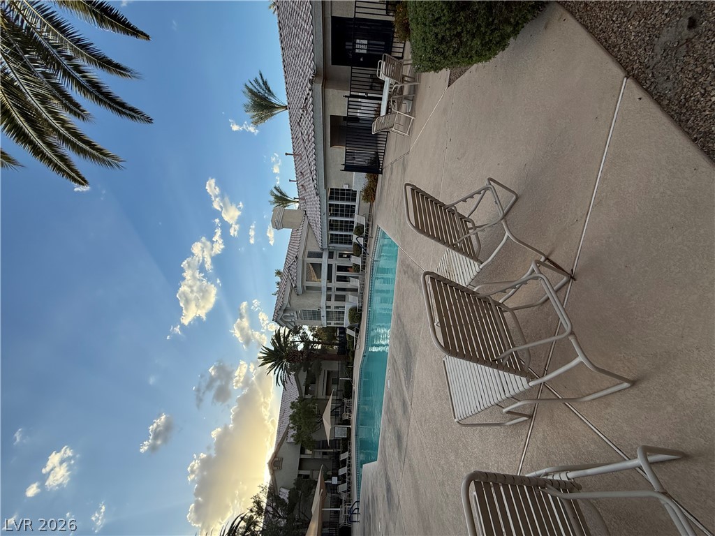 3933 Lazy Pine Street 201 Property Photo 4