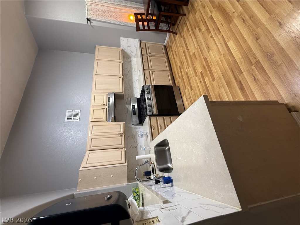 3933 Lazy Pine Street 201 Property Photo 19