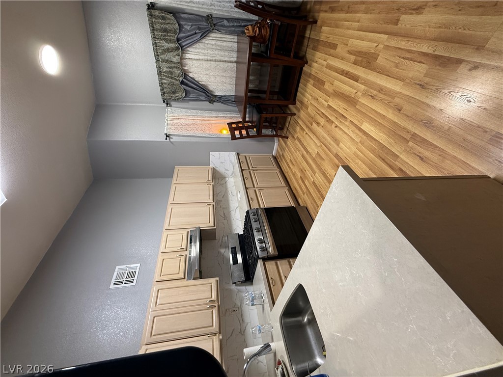 3933 Lazy Pine Street 201 Property Photo 20