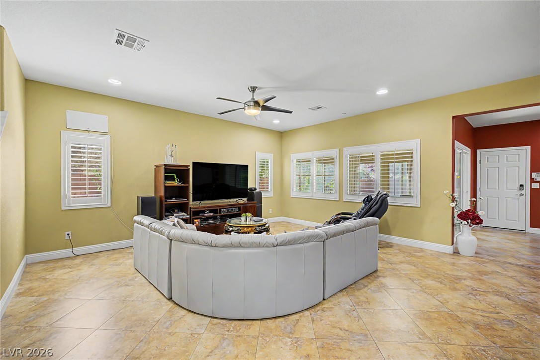 3185 Mantua Village Avenue Property Photo 10