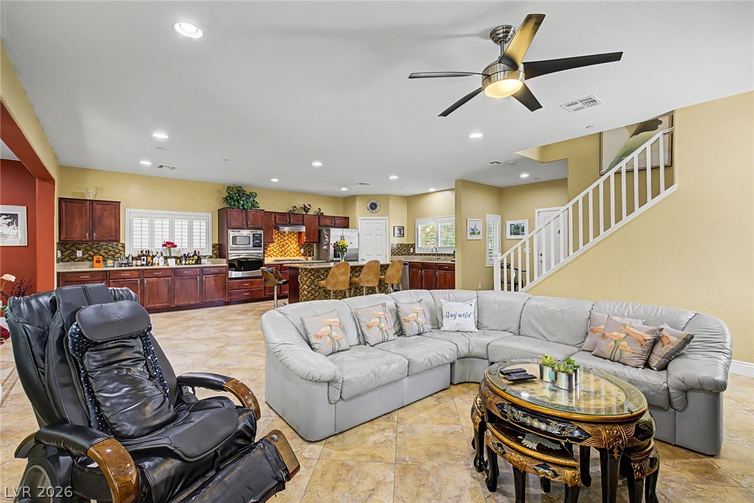 3185 Mantua Village Avenue Property Photo 11
