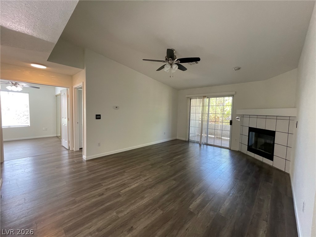 8452 Boseck Drive 279 Property Photo 8