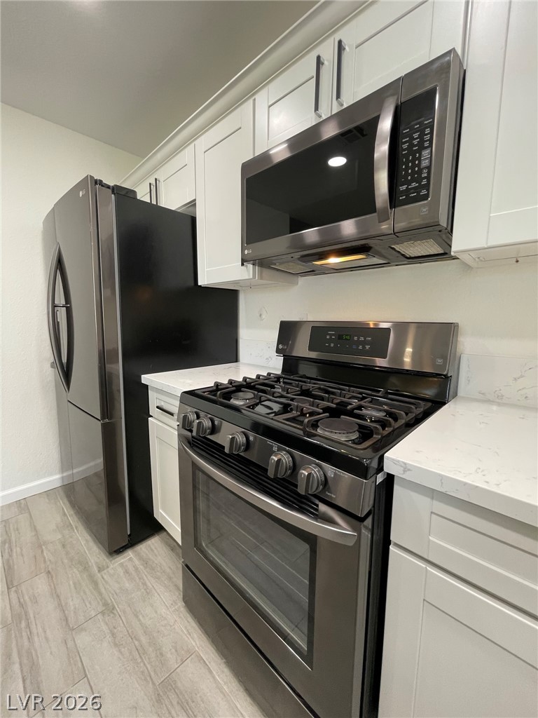 8452 Boseck Drive 279 Property Photo 13