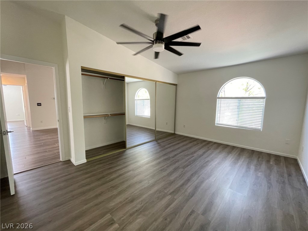 8452 Boseck Drive 279 Property Photo 17