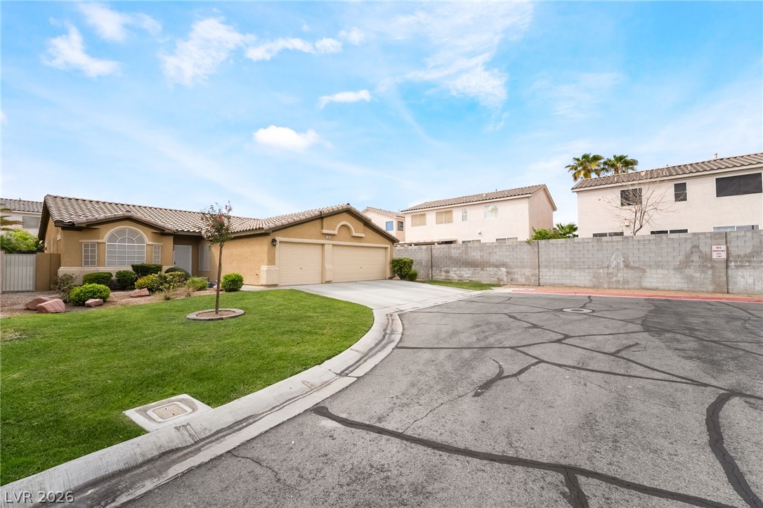 1165 Jewel Weed Court Property Photo 4