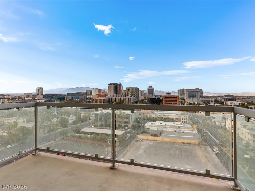900 Las Vegas Boulevard 814 Property Photo 20