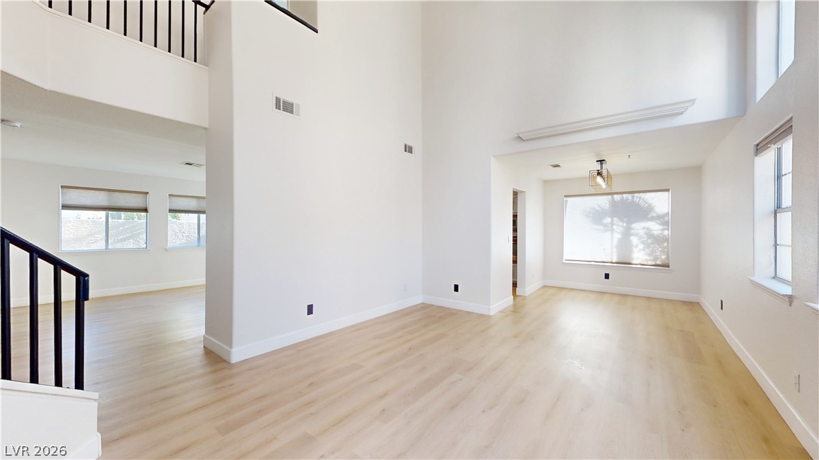 1828 Derbyshire Drive Property Photo 10