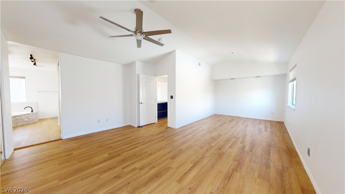 1828 Derbyshire Drive Property Photo 24