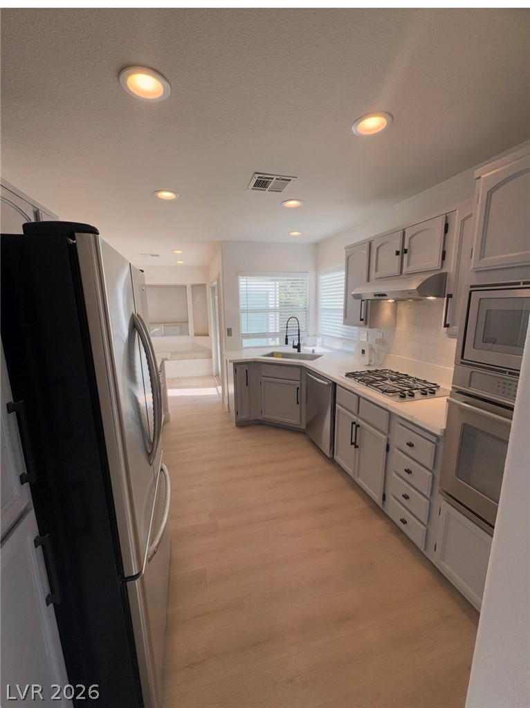 1828 Derbyshire Drive Property Photo 47