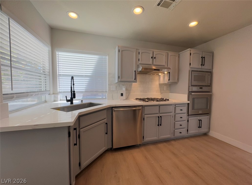 1828 Derbyshire Drive Property Photo 48