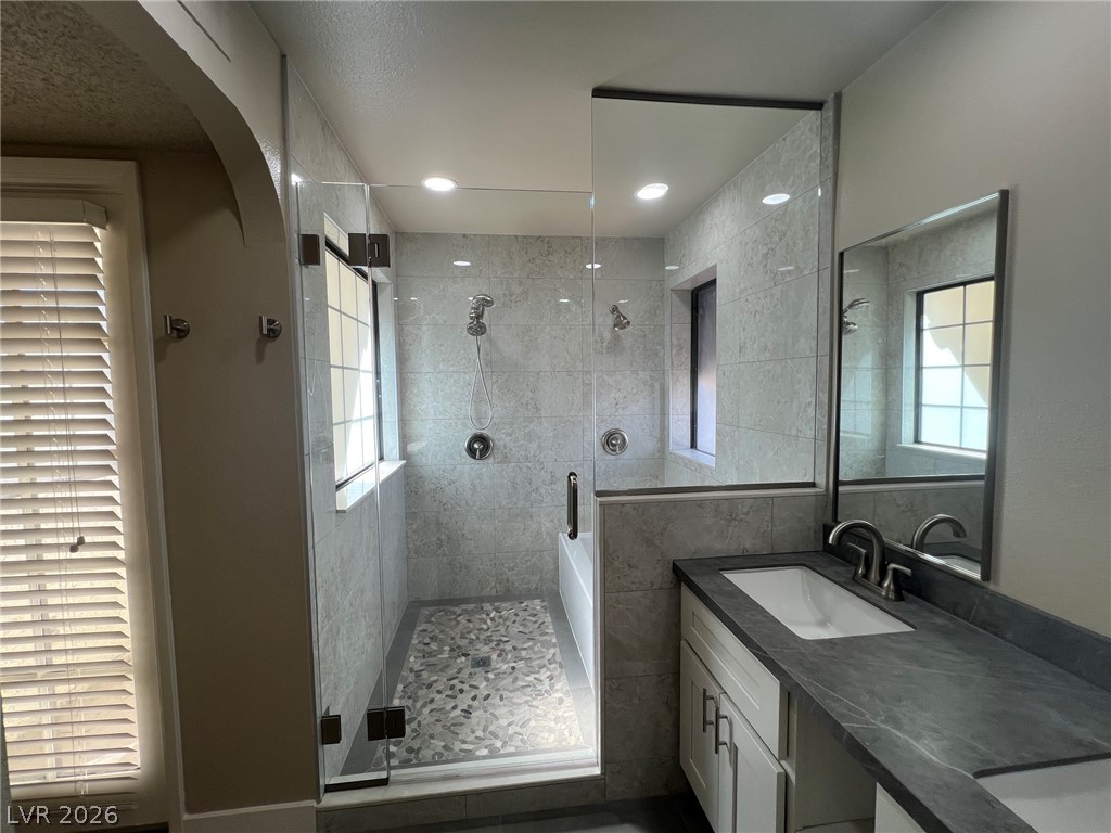 6161 West Oakey Boulevard A Property Photo 16