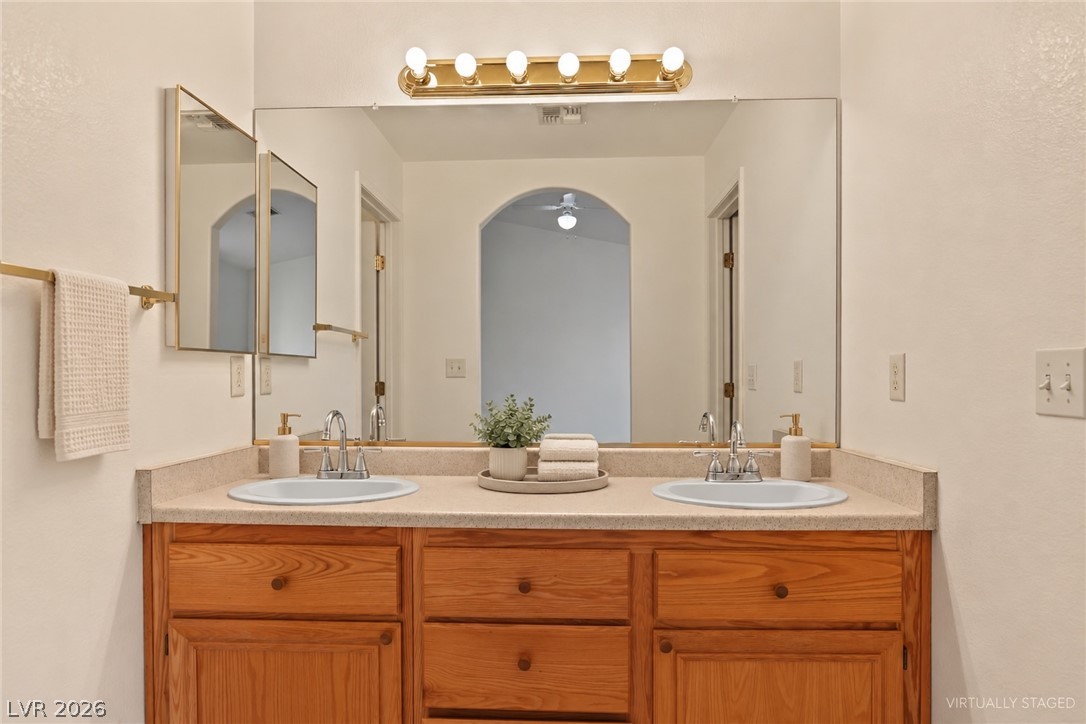 6671 Walnut Canyon Drive Property Photo 6