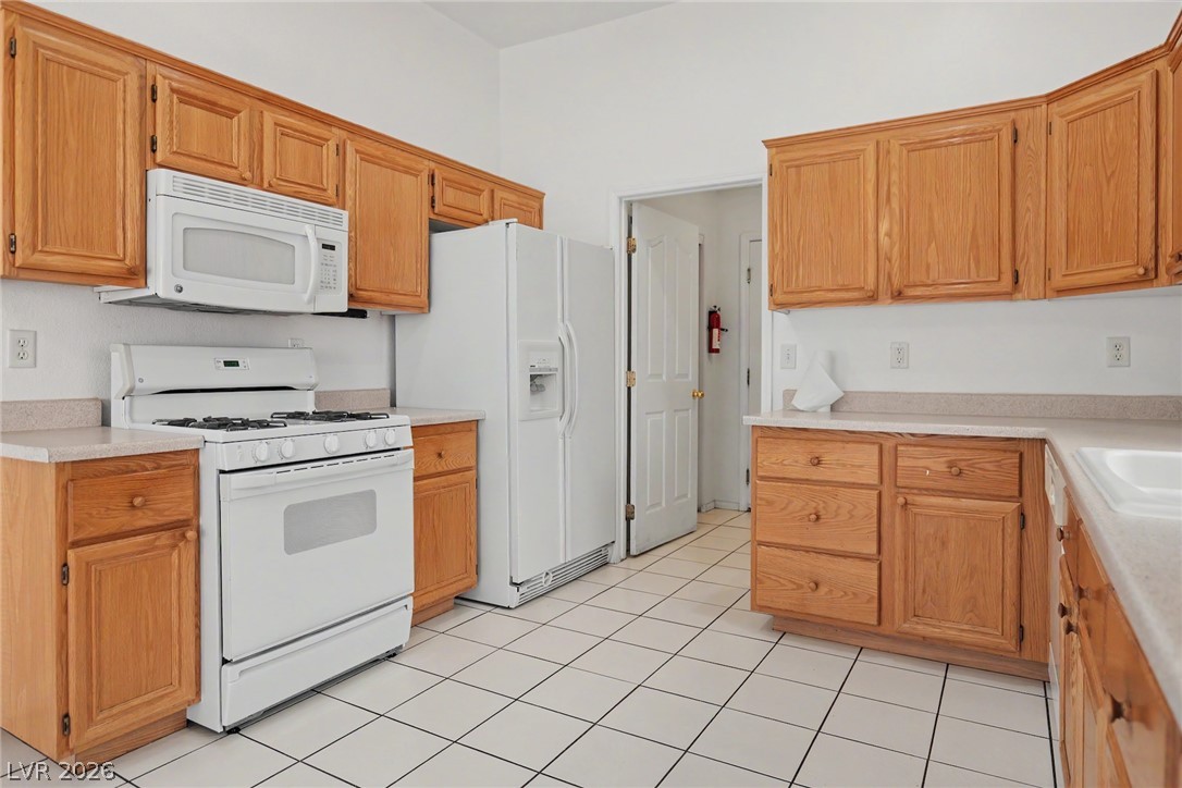 6671 Walnut Canyon Drive Property Photo 14