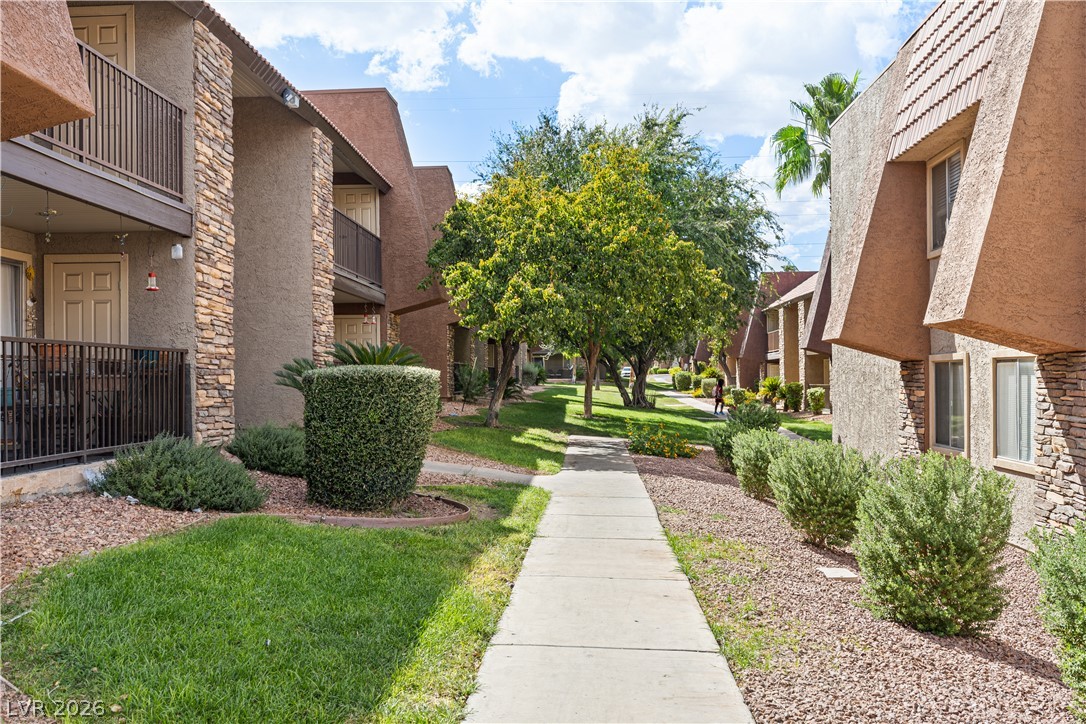 5061 River Glen Drive 80 Property Photo 15