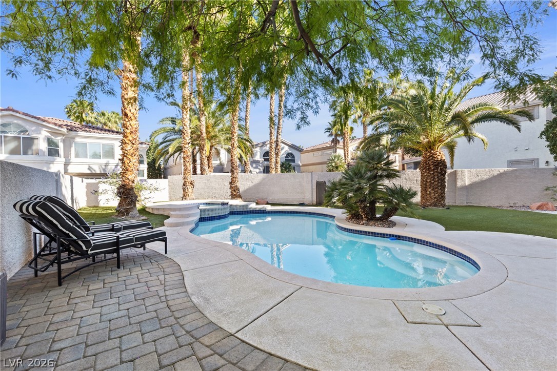 118 Weatherwood Court Property Photo 43