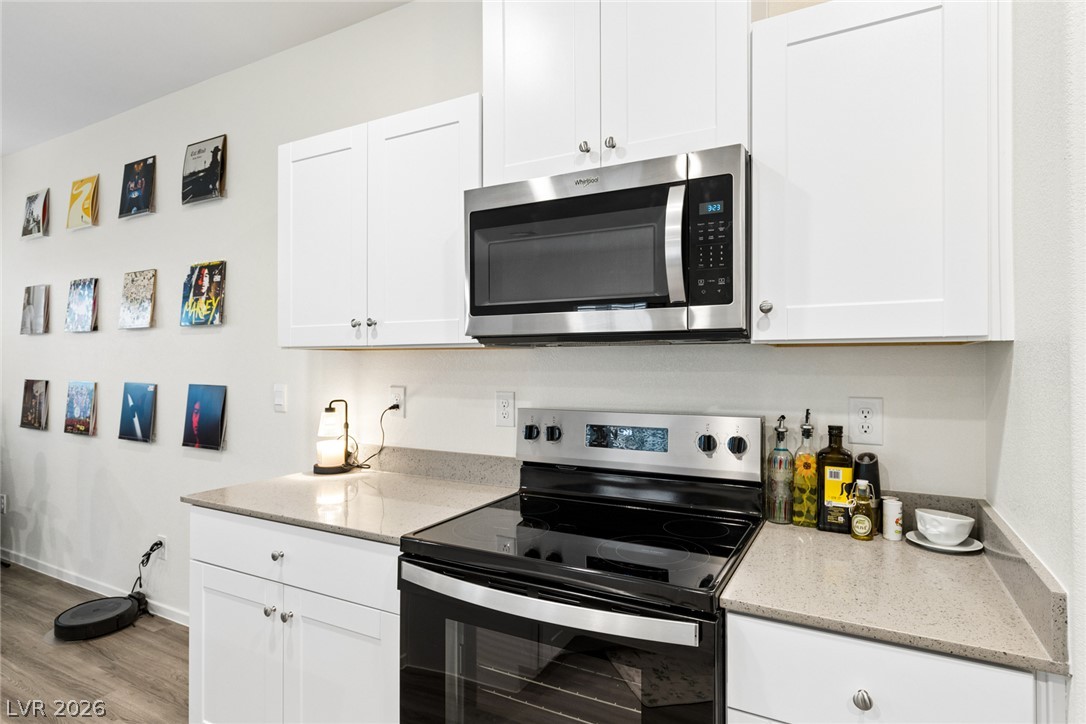 7910 Aurora Sky Street Property Photo 10