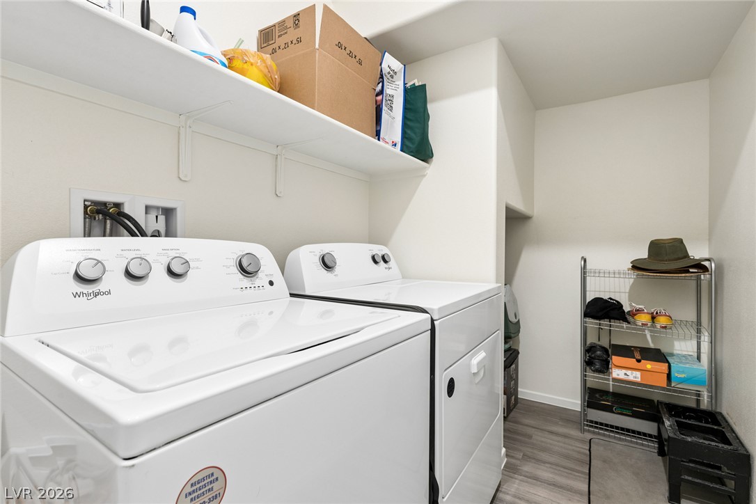 7910 Aurora Sky Street Property Photo 25